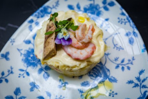 Taberna Marinera La Ploma De Carmen food