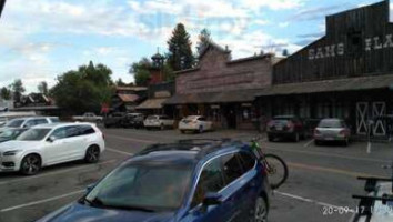 Three Fingered Jack’s Saloon outside