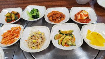 Cho Won Korean food