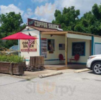 Habby's Coffee Shack outside