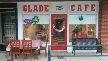 Glade Cafe inside