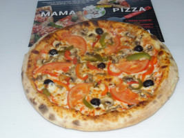 Mama Pizza food