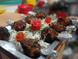 Shri Sai Curry House food