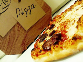 Pizza Chez Paul Moriani Plage food
