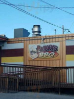 Porkys Bbq Of Paoli food