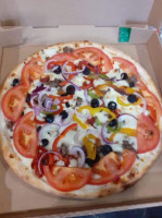 Mara Pizza food