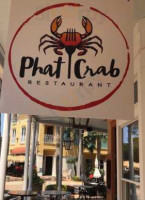Phat Crab inside