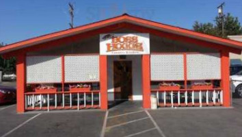 Boss Hogg's Country Kitchen outside