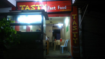 Tasty Fast Food inside