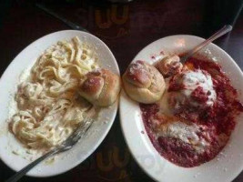 Kinsey's Italian Cafe food