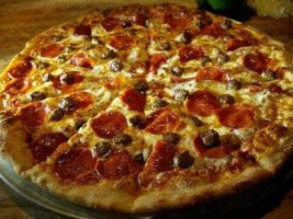 Angelo's Pizzeria Of Rootstown food