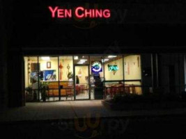 Yen Ching outside