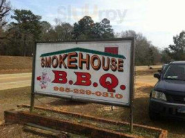 Smokehouse Bbq outside