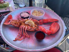 Cook's Lobster House food