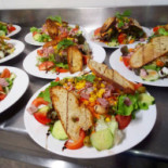 Les Delices du Midi Dentro