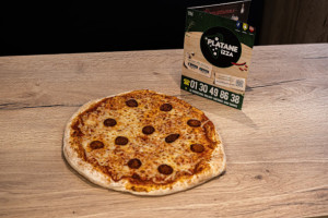 Platane Pizza food