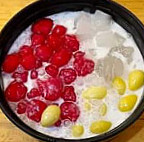 บัวลอยปริญญา สาขาสนามจันทร์ Nourriture