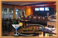 Island Mix Restaurant & Lounge inside