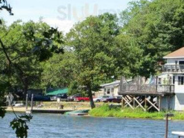 The Ashfield Lake House outside