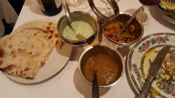 Les Delices de Bombay food