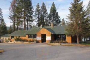 The Lodge At Mcgregor Lake Restaurant Bar outside