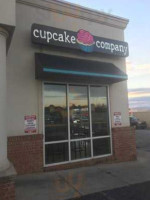 Cupcake Company outside