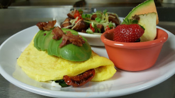 Breakfast At Tiffiny's Portage food