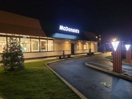 Mcdonald's outside