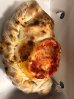 Avola Pizza Cernay inside