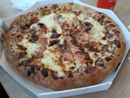 Pizza Hut food