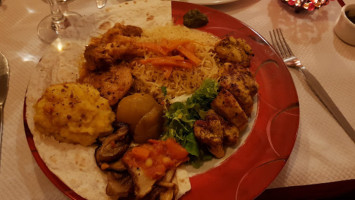 Les Délices Afghans food
