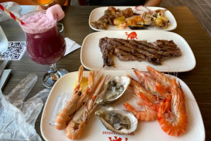 Grill Steakhouse Buffet A Volonte food