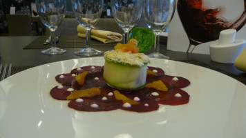 Mercure Auxerre Nord food