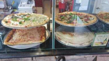 Antica Napoli Pizza food