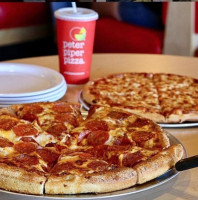 Peter Piper Pizza food