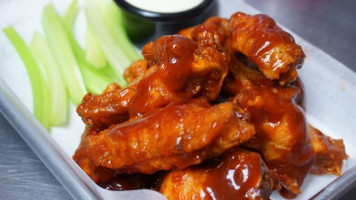 Planet Wings Of Haverstraw food