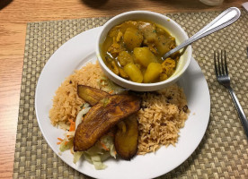 Mango's Caribbean Cookhouse food