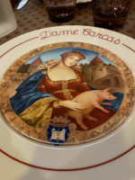 Auberge De Dame Carcas food