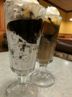 Friendly's food