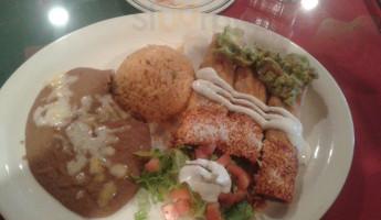Los Agaves food