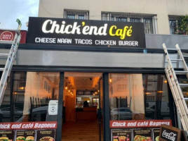 Chick'end Café food