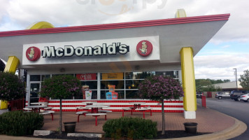 Mcdonald's outside