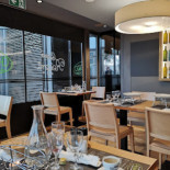 Bistro Regent Niort outside