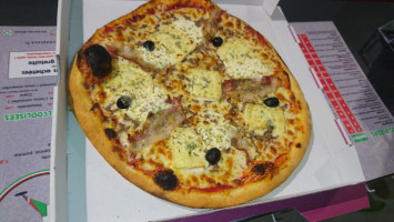 Bida Pizza food