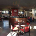 La Table de Mai Ly À l'intérieur