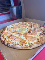 Pizza Verone food