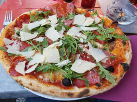 Pizzeria Vecchia Roma food
