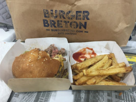 Burger Breton Taverny food