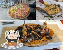 Al Parol Pizzeria food