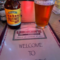 Uecker's Eat And Drinkery food